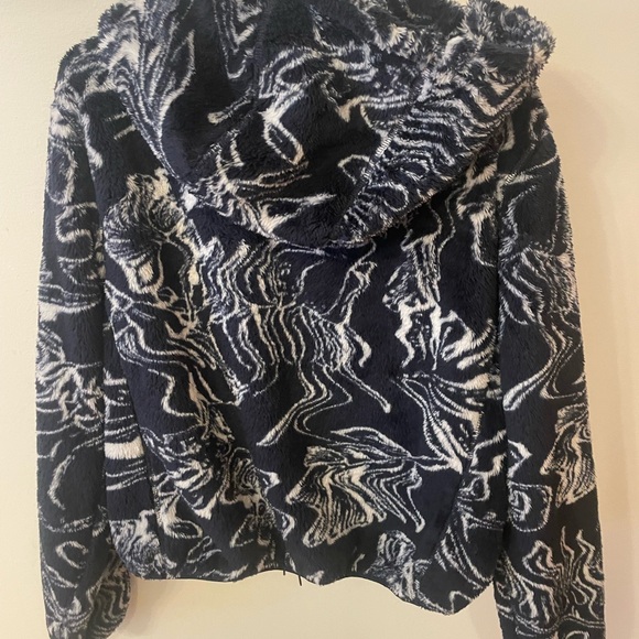 Roark cozy sweater - Picture 2 of 3